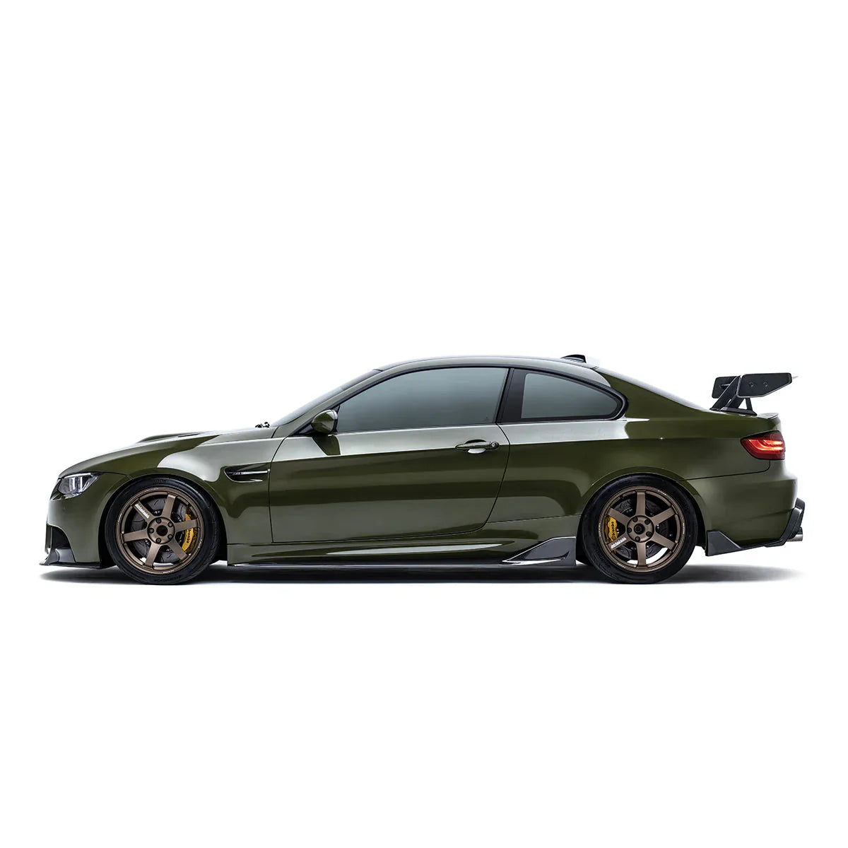 BMW E92 M3 AT-R1 스완넥 윙